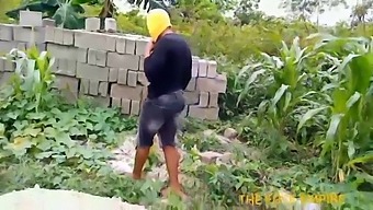A Nigerian Teacher Visits Her Maize Farm And Is Surprised By A Lucky College Boy'S Sexual Advances