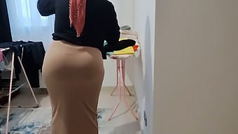 Desiring To Fuck My Stepmother'S Huge Butt