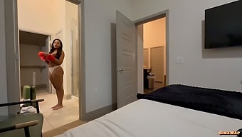 Black Step-Sis’ Big Ass And Tattoos Make Me Horny As Hell
